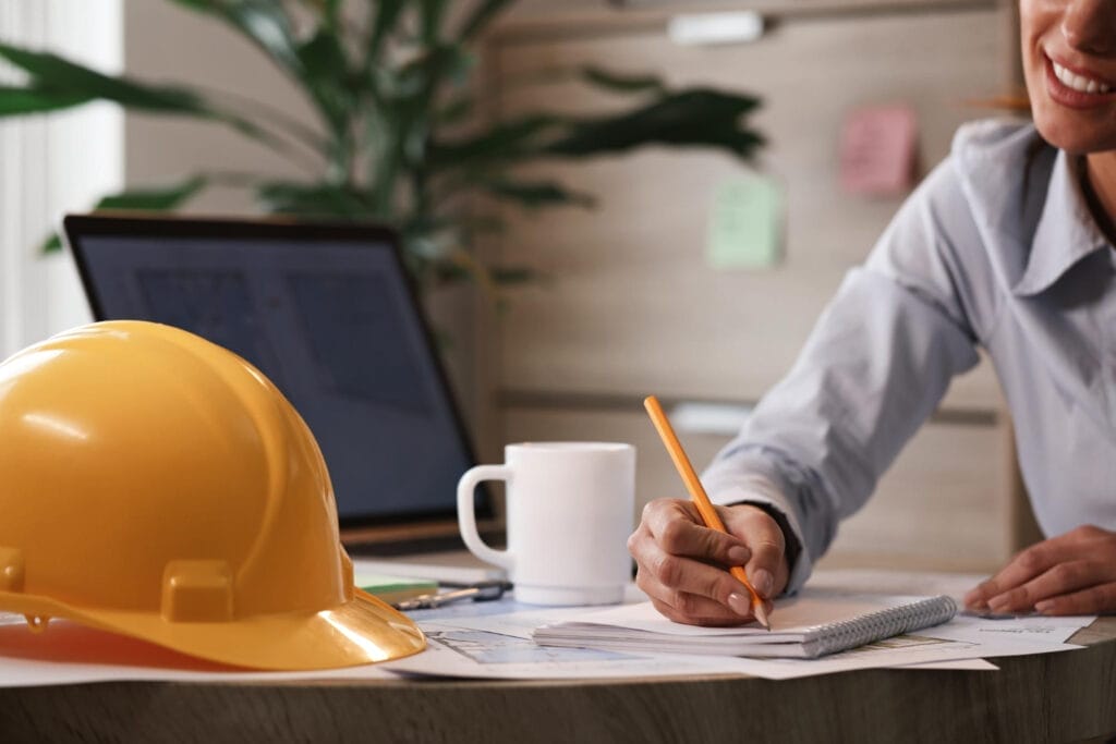 Contractor desk with errors and omissions insurance for independent contractors