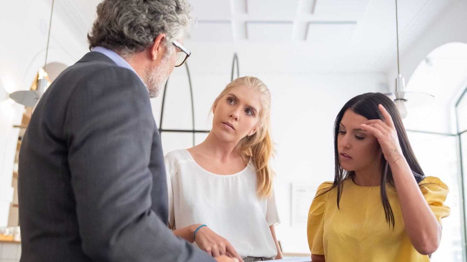 errors and omissions insurance dispute with advisor