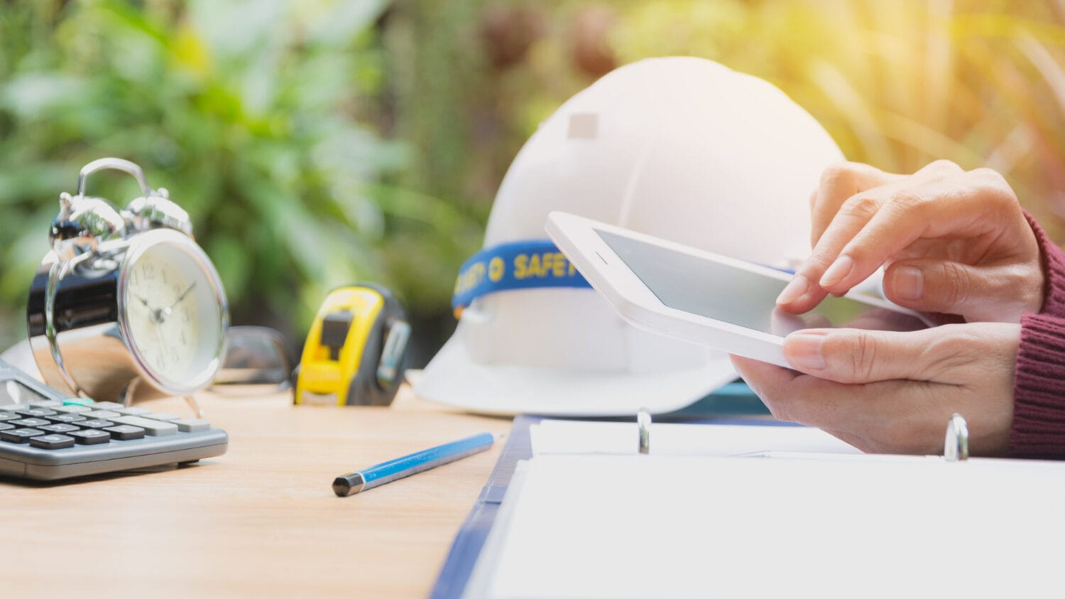 Tablet and worksite tools for errors and omissions insurance for professional engineers